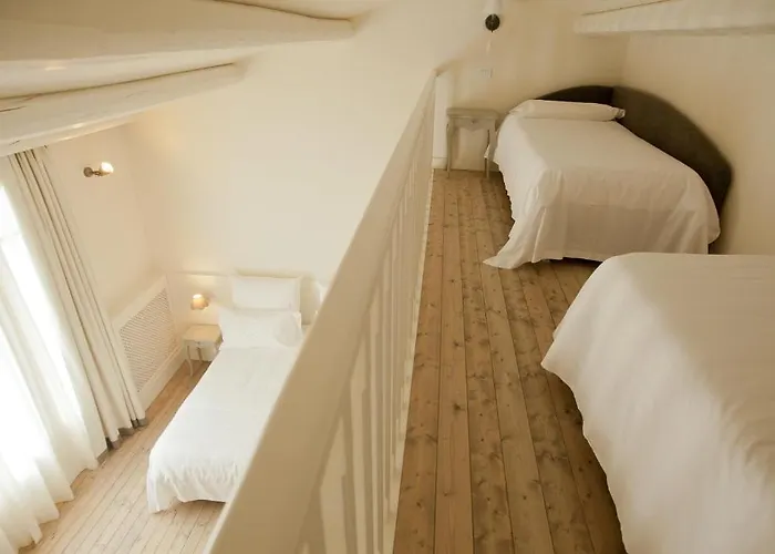 乡村民宿 拉彻伍比安卡乡村民宿 *