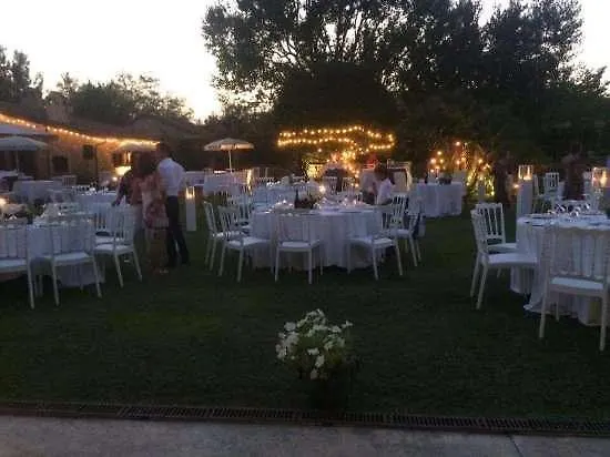 拉彻伍比安卡乡村民宿 *